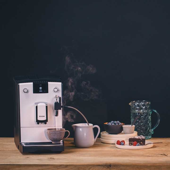 Nivona NICR 560 Hvid Espressomaskine Inkl. 4,2kg Rigtig Kaffe