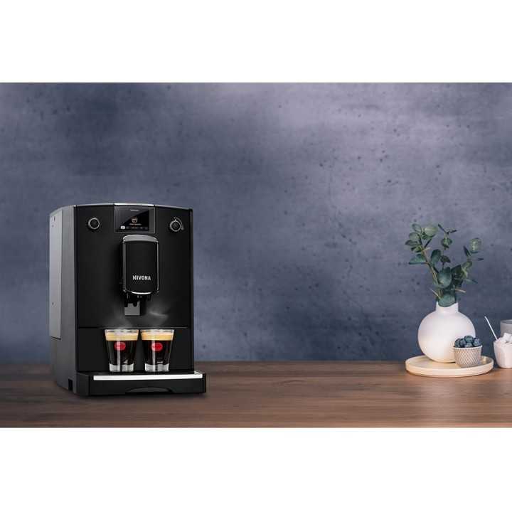 Nivona NICR 690 Mat Sort Espressomaskine Inkl. 4,2kg Rigtig Kaffe