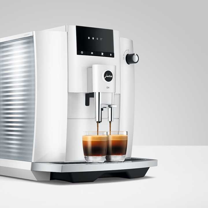 Jura E4 (EA) Piano White Espressomaskine Inkl. Kopper & 500g Rigtig Kaffe Jura E4 (EA) Piano White Espressomaskine Inkl. Kopper & 500g Rigtig Kaffe
