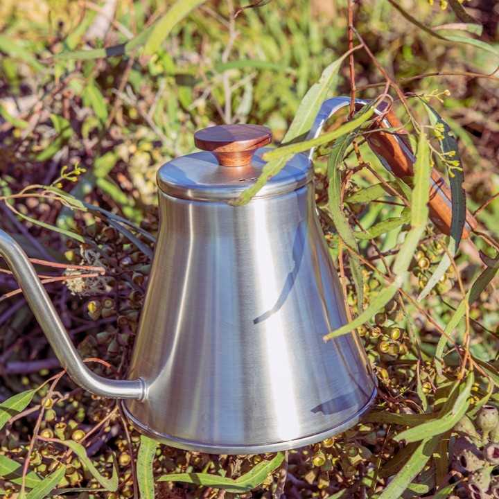 Hario V60 Kedel Stål/Træ 0,8 L Hario V60 Kedel Stål/Træ 0,8 L