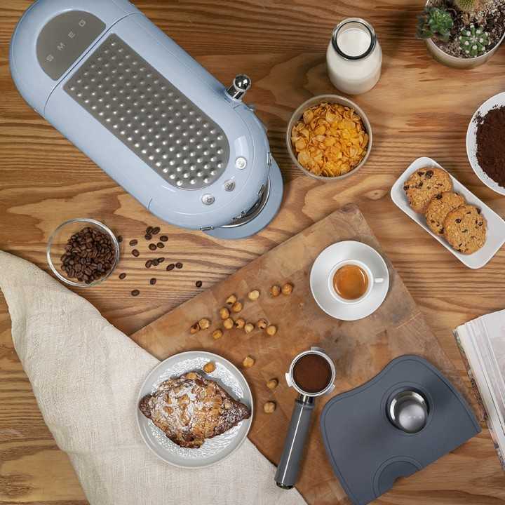 Smeg ECTS01 Kaffestamper Grå Smeg ECTS01 Kaffestamper Grå
