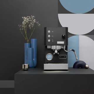 Profitec GO Mat Sort Espressomaskine Model 2025 Inkl. Eureka Mignon Perfetto Espressokværn, Kaffevægt & Baristaudstyr