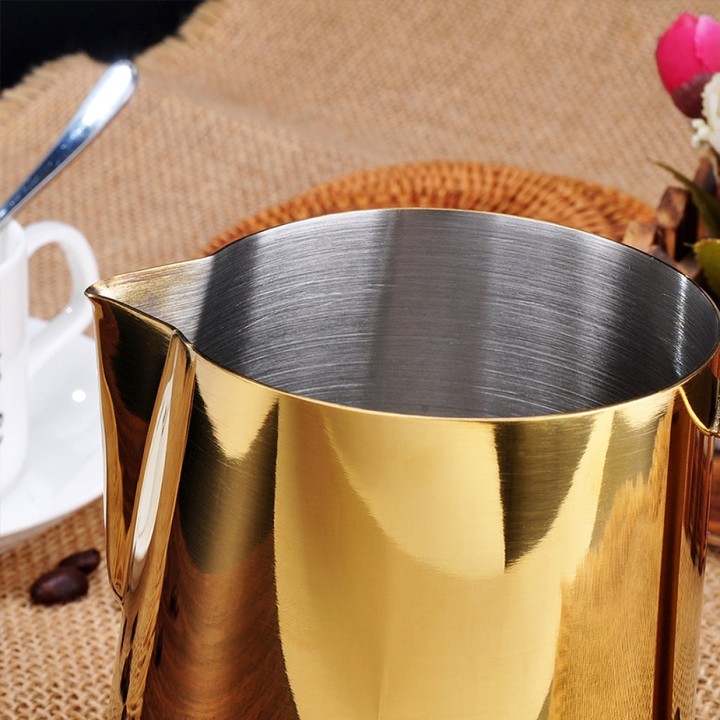 Barista Space Guld Mælkekande 0,6L Barista Space Guld Mælkekande 0,6L