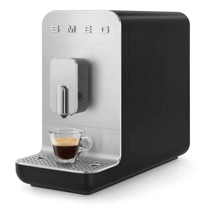 Smeg BCC13BLMEU Espressomaskine Sort Smeg BCC13BLMEU Espressomaskine Sort