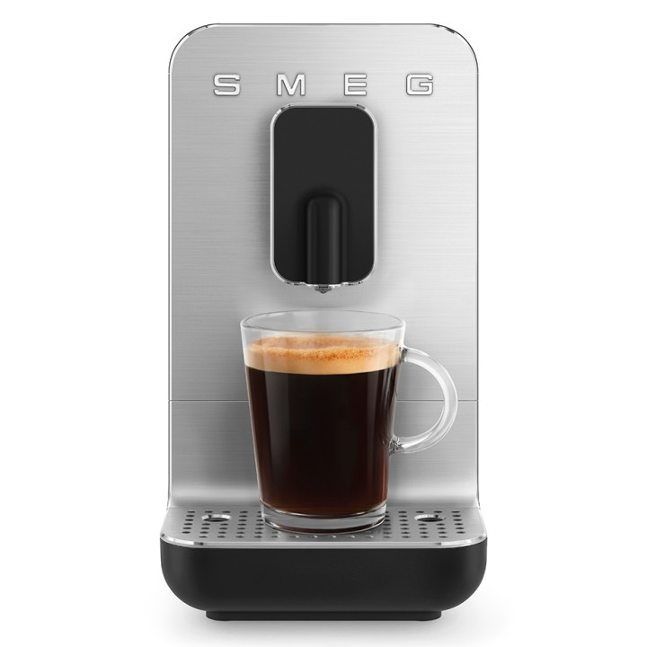 Smeg BCC11BLMEU Espressomaskine Sort Smeg BCC11BLMEU Espressomaskine Sort