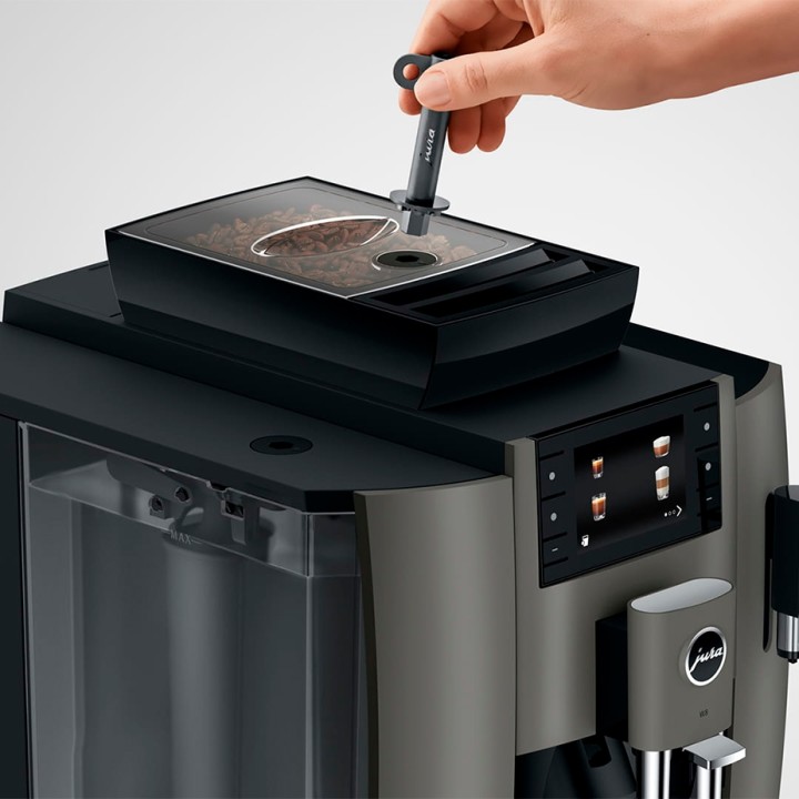 Jura W8 (EA) Dark Inox Espressomaskine Inkl. Startpakke Jura W8 (EA) Dark Inox Espressomaskine Inkl. Startpakke