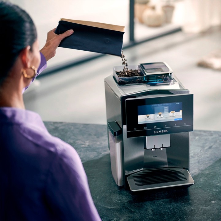 Siemens TQ907R03 EQ900 s700 Espressomaskine Inkl. 6kg Rigtig Kaffe Crema Intenso Hele kaffebønner