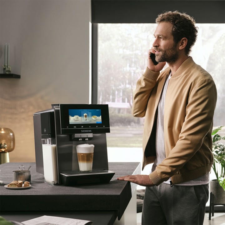 Siemens TQ905RZ5 EQ900 Plus Inkl. Siemens Termokande, Multi Calc/Clean TZ800Z3 & 6kg Rigtig Kaffe Crema Intenso