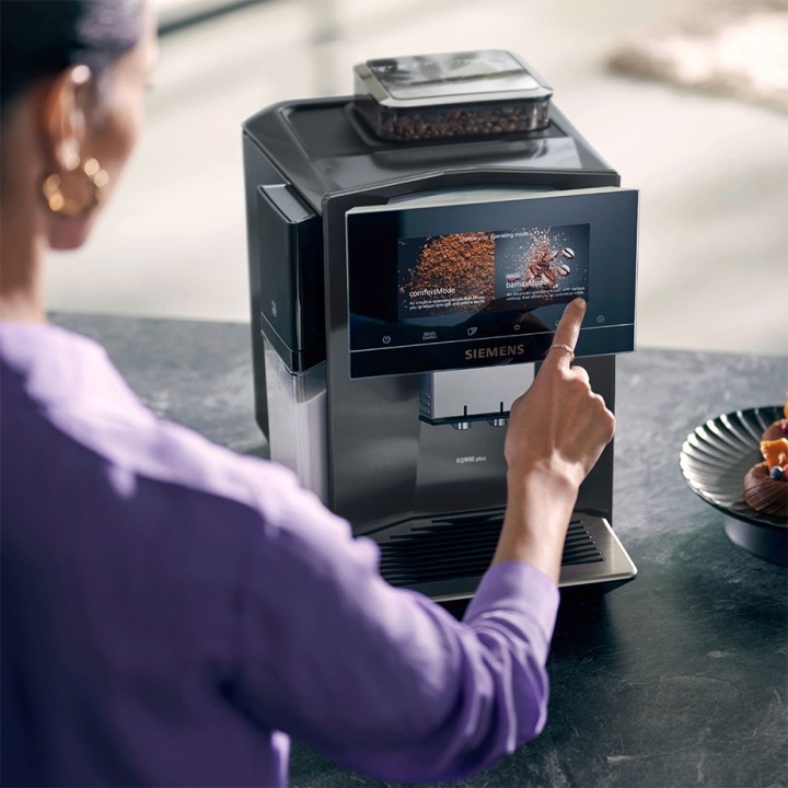 Siemens TQ905RZ5 EQ900 Plus Inkl. Siemens Termokande, Multi Calc/Clean TZ800Z3 & 6kg Rigtig Kaffe Crema Intenso