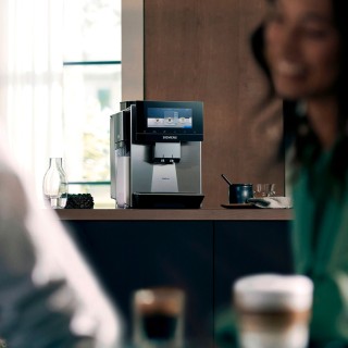 Siemens TQ907RZ3 EQ900 Plus Espressomaskine Inkl. 3kg Rigtig Kaffe & Pleje Siemens TQ907RZ3 EQ900 Plus Espressomaskine Inkl. 3kg Rigtig Kaffe & Pleje