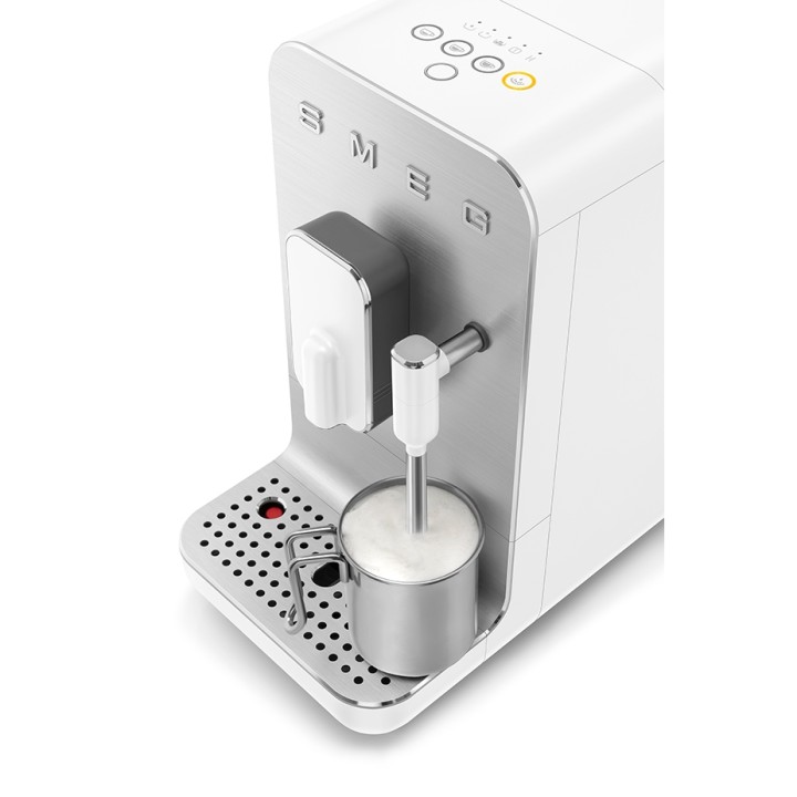 Smeg BCC12WHMEU Espressomaskine Hvid Inkl. Mælkekande 0,35L & Rigtig Kaffe Crema Intenso 1kg Hele kaffebønner Smeg BCC12WHMEU Espressomaskine Hvid Inkl. Mælkekande 0,35L & Rigtig Kaffe Crema Intenso 1kg Hele kaffebønner