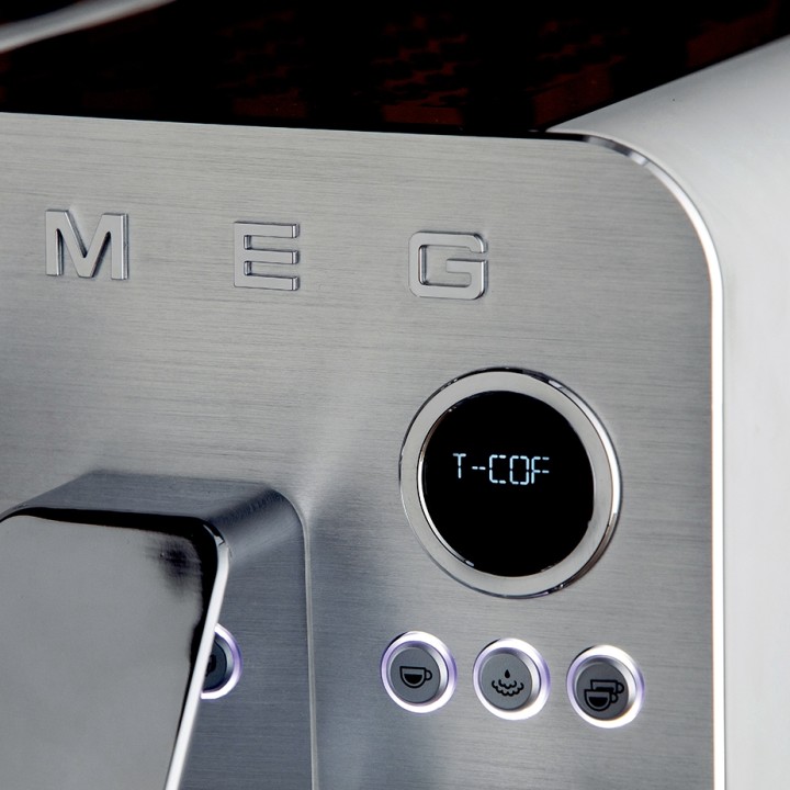 Smeg EMC02WHMEU Minipro Semiautomatisk Espressomaskine Hvid