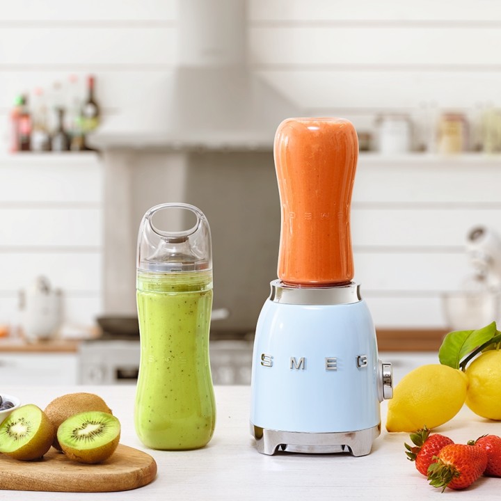Smeg PBF01PBEU Personal Blender Pastelblå Smeg PBF01PBEU Personal Blender Pastelblå