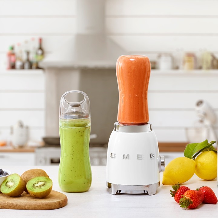 Smeg PBF01WHEU Personal Blender Hvid Smeg PBF01WHEU Personal Blender Hvid