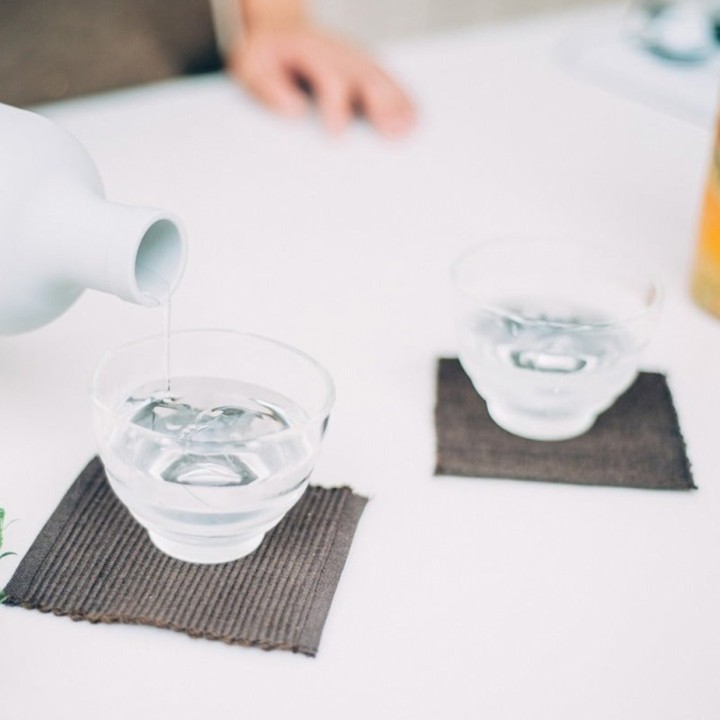 Hario Filter-In 0,75 L Istebrygger Lysegrå m. 2 glas Hario Filter-In 0,75 L Istebrygger Lysegrå m. 2 glas