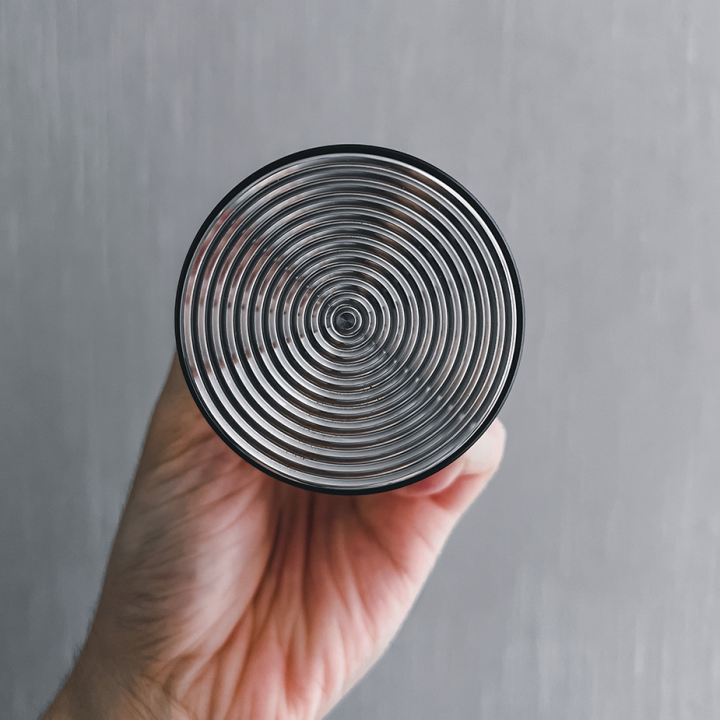 Normcore V4 Tamper med Fjeder & Riller 58 mm Sort