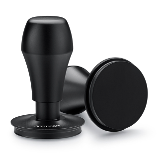 Normcore V4 Tamper med Fjeder & Titaniumsbelægning 58 mm Sort