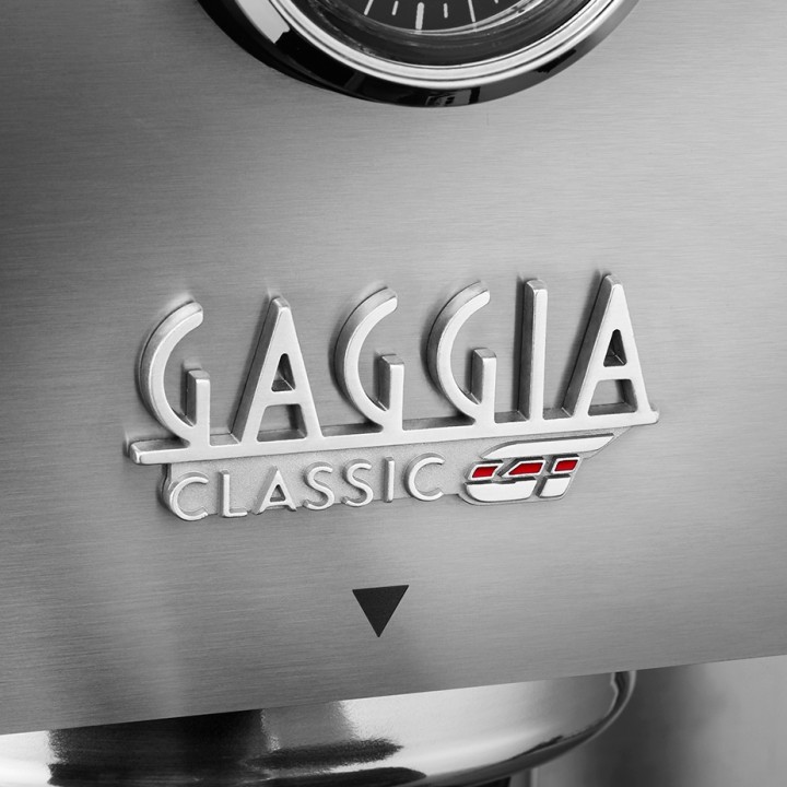 Gaggia Classic GT Stål Espressomaskine Inkl. Gaggia MDF 55 Chrome Espressokværn & House of Barista Knockbox