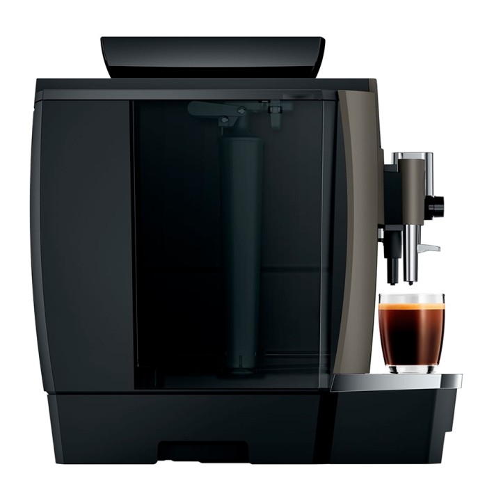 Jura W8 (EA) Espressomaskine Inkl. 2,5L Cooler, Pleje, Kopper & 6kg Kaffe Jura W8 (EA) Espressomaskine Inkl. 2,5L Cooler, Pleje, Kopper & 6kg Kaffe