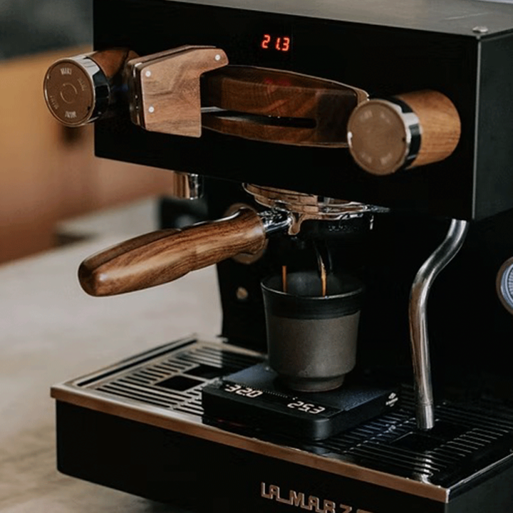 La Marzocco Portafilter Double Spout Valnød La Marzocco Portafilter Double Spout Valnød