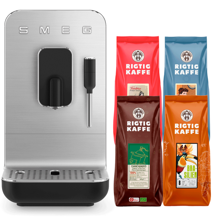 Smeg BCC12BLMEU Espressomaskine Sort Inkl. 1,8kg Rigtig Kaffe Mixpakke Hele Kaffebønner Smeg BCC12BLMEU Espressomaskine Sort Inkl. 1,8kg Rigtig Kaffe Mixpakke Hele Kaffebønner