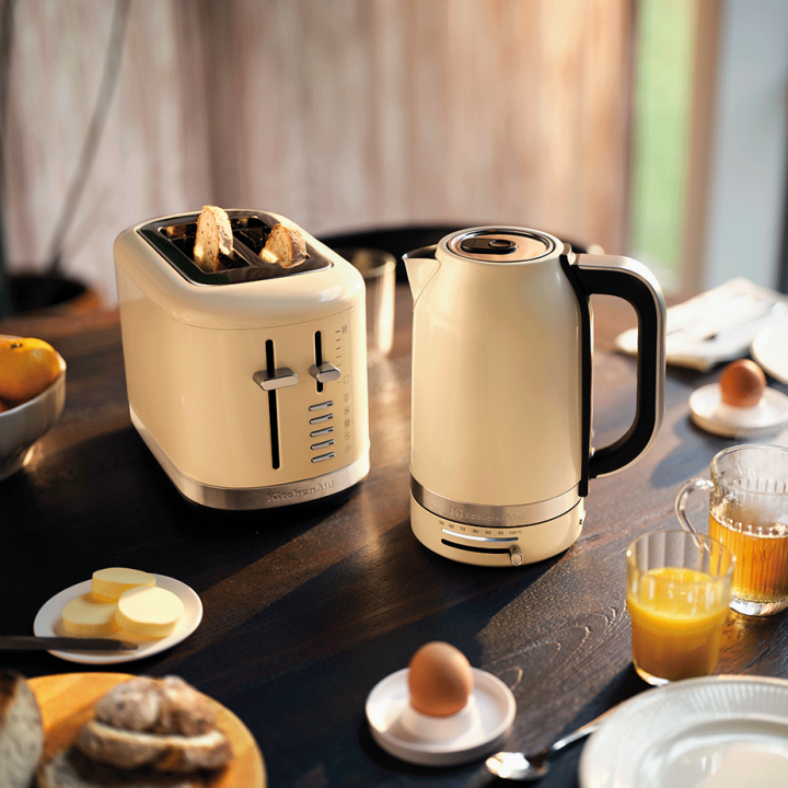 KitchenAid 5KMT2109EAC Brødrister 2 Skiver Creme KitchenAid 5KMT2109EAC Brødrister 2 Skiver Creme