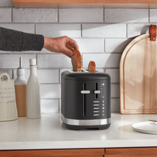 KitchenAid 5KMT2109EBM Brødrister 2 Skiver Mat Sort KitchenAid 5KMT2109EBM Brødrister 2 Skiver Mat Sort