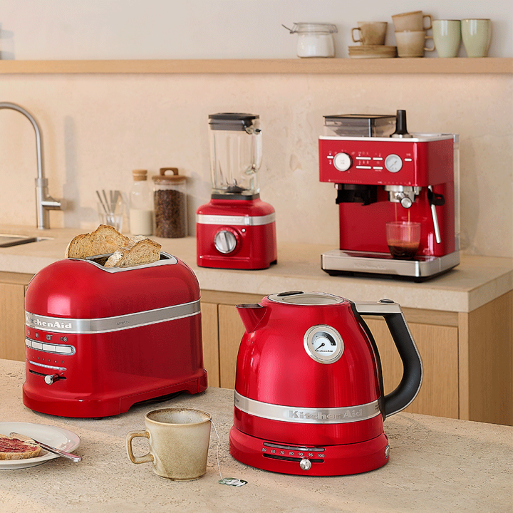 KitchenAid 5KEK1522EER Artisan Elkedel 1,5 L Rød KitchenAid 5KEK1522EER Artisan Elkedel 1,5 L Rød