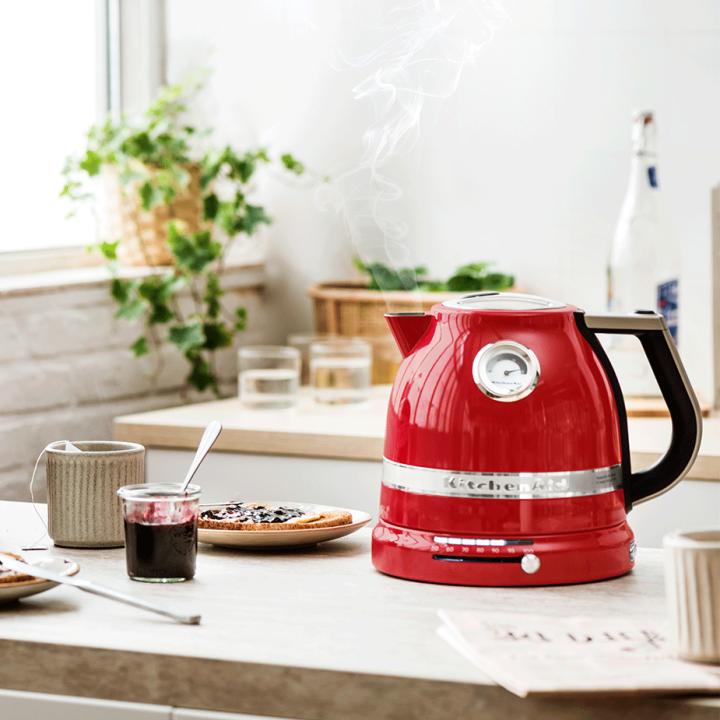 KitchenAid 5KEK1522EER Artisan Elkedel 1,5 L Rød KitchenAid 5KEK1522EER Artisan Elkedel 1,5 L Rød