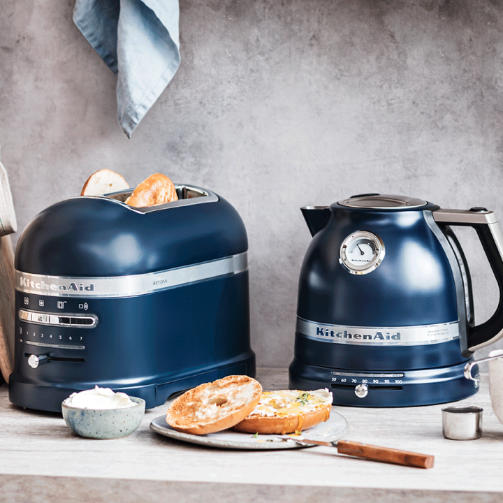 KitchenAid 5KMT2204EIB Artisan Brødrister 2 Skiver Ink Blue KitchenAid 5KMT2204EIB Artisan Brødrister 2 Skiver Ink Blue