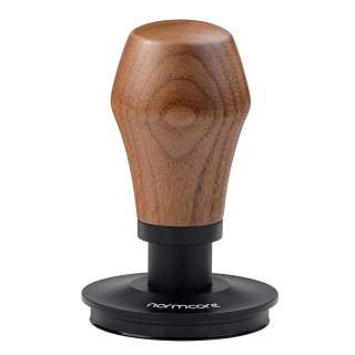 Normcore V4 Tamper med Fjeder & Titaniumsbelægning 58 mm Valnød