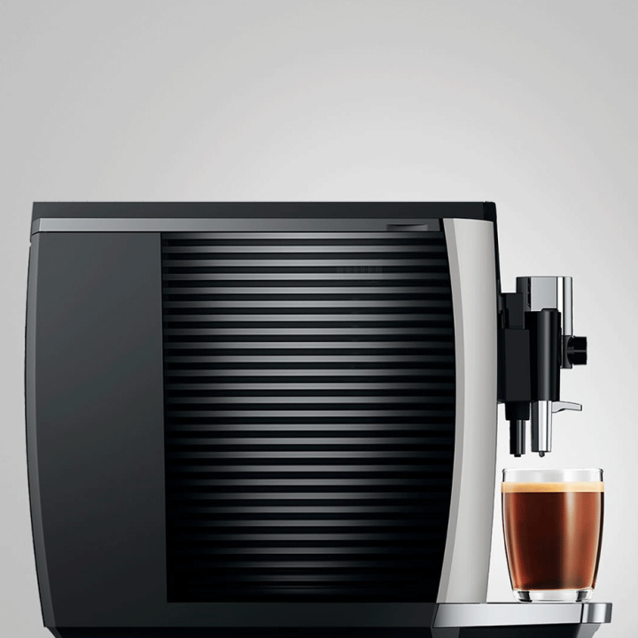 Jura E8 (EC) Platin Espressomaskine Inkl. Startpakke (DK sprog), Mælkebeholder & 6x400g Rigtig Kaffe