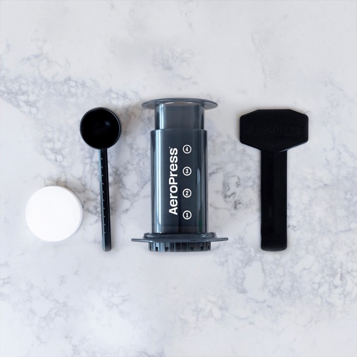 AeroPress Coffeemaker - Køb Aeropress kaffebryggeren her
