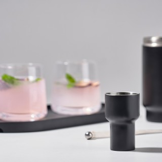 Zone Rocks Målebæger 3/5 cl Sort