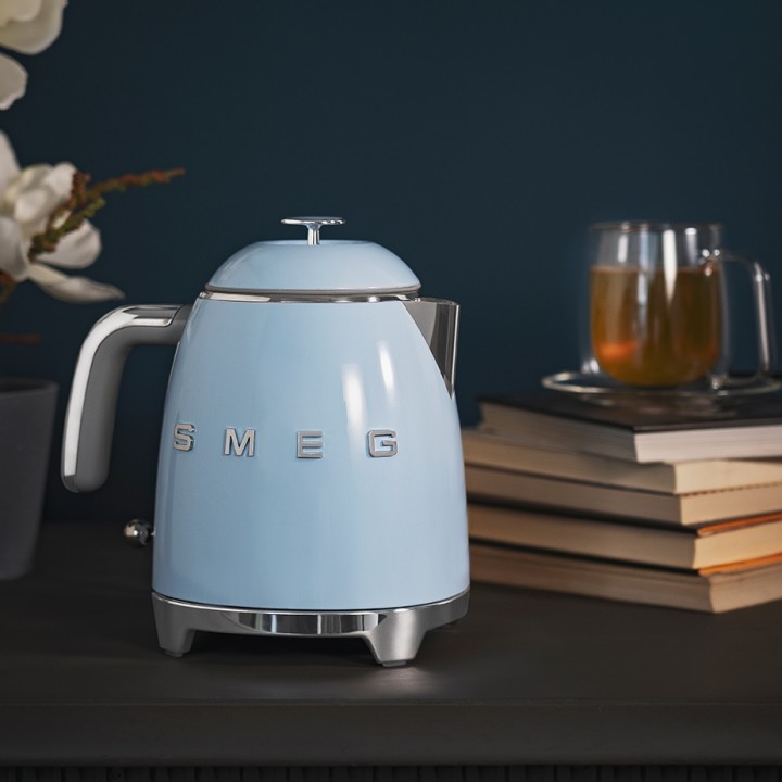Smeg KLF05PBEU Minielkedel 0,8L Pastelblå