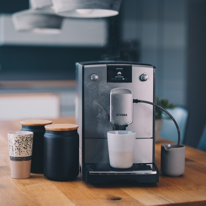 Nivona NICR 695 Titan Espressomaskine Inkl. 4,2kg Rigtig kaffe
