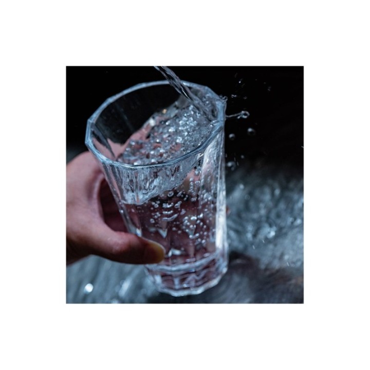 Loveramics Twisted Latte Glas 36 cl 1 Stk Klar