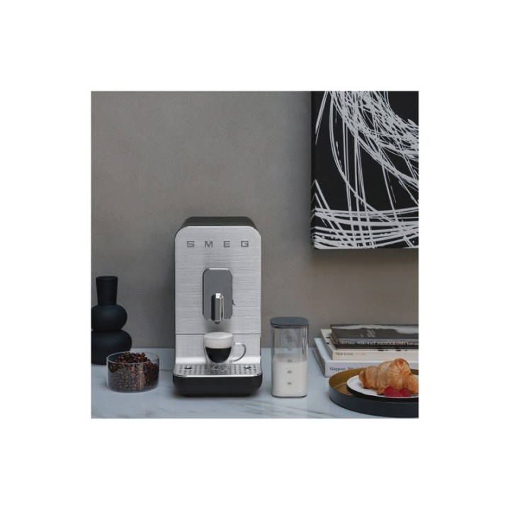 Smeg BCC13BLMEU Espressomaskine Sort