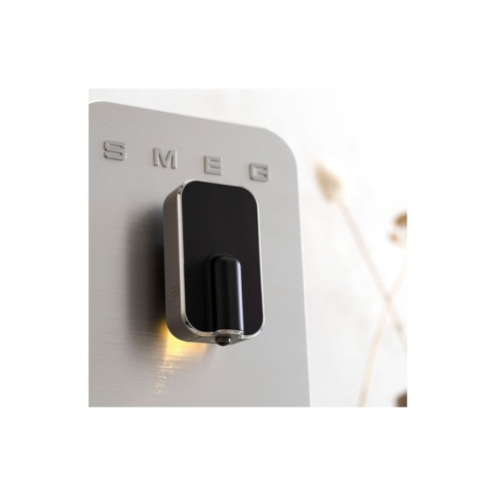 Smeg BCC11BLMEU Espressomaskine Sort