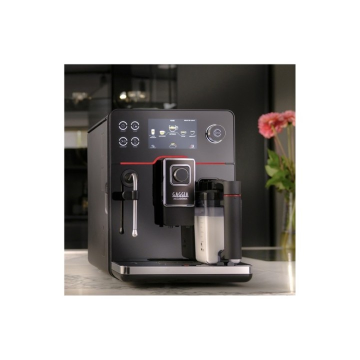 Gaggia Accademia Inkl. 0,5 L Mælkekande & 6kg Crema Intenso